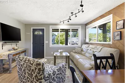 9940 SE Citadel St, Clackamas, OR 97015 - Photo 7