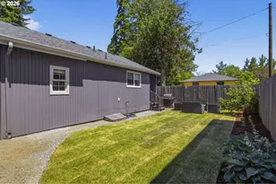 9940 SE Citadel St, Clackamas, OR 97015 - Photo 25