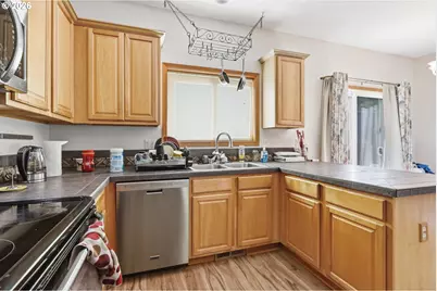 2025 SW 6th Ave, Camas, WA 98607 - Photo 11