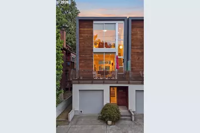 1559 SE Ankeny St, Portland, OR 97214 - Photo 1