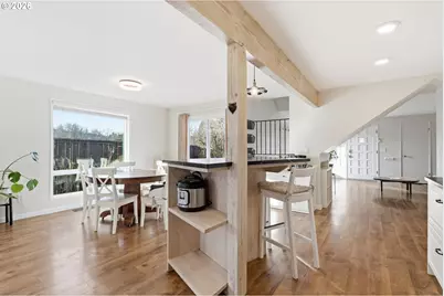 19350 SW Murphy St, Beaverton, OR 97078 - Photo 9