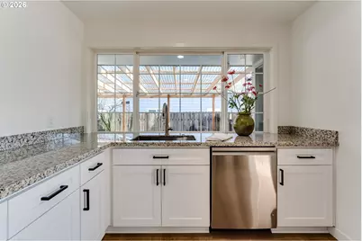 401 Sterling Dr, Eugene, OR 97404 - Photo 7