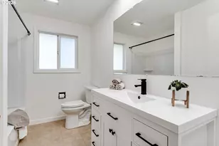 401 Sterling Dr, Eugene, OR 97404 - Photo 13