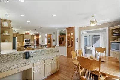 22595 SW Miami Dr, Tualatin, OR 97062 - Photo 15