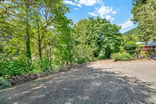 23620 State Hwy 38, Elkton, OR 97436 - Photo 29