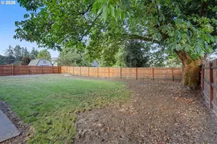 264 7th St, Lyons, OR 97358 - Photo 27