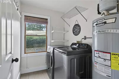 6743 North Bank Rd, Roseburg, OR 97470 - Photo 21