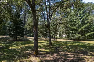 6743 N Bank Rd, Roseburg, OR 97470 - Photo 47