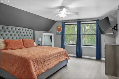 6743 North Bank Rd, Roseburg, OR 97470 - Photo 11