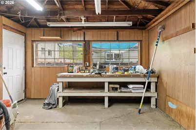 3716 SE 70th Ave, Portland, OR 97206 - Photo 41