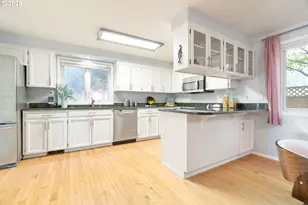 11178 SE Cranberry Loop, Clackamas, OR 97015 - Photo 13