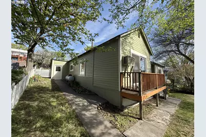 510 Grant Ave, Maupin, OR 97037 - Photo 3