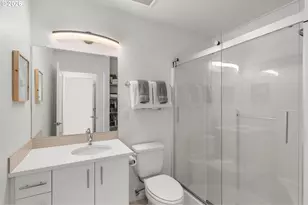 1235 N Morgan St, Portland, OR 97217 - Photo 15