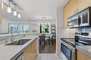 200 Burnham Rd, Lake Oswego, OR 97034 - Photo 13