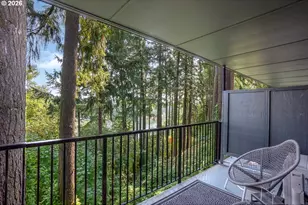 200 Burnham Rd, Lake Oswego, OR 97034 - Photo 21