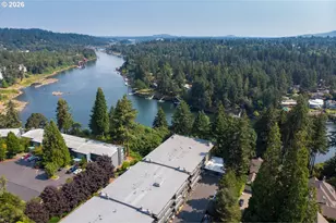 200 Burnham Rd, Lake Oswego, OR 97034 - Photo 33