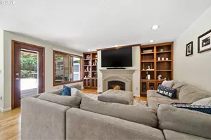9125 SW Hill St, Tigard, OR 97223 - Photo 15