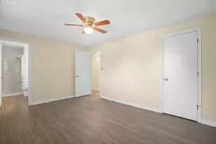1453 SE 29th Ct, Troutdale, OR 97060 - Photo 17