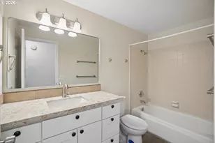 1453 SE 29th Ct, Troutdale, OR 97060 - Photo 23