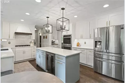 4004 Melissa Dr, Lake Oswego, OR 97034 - Photo 9