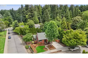 10247 N Smith St, Portland, OR 97203 - Photo 3