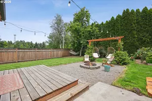 10247 N Smith St, Portland, OR 97203 - Photo 35