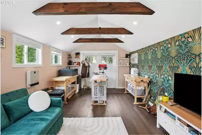 10247 N Smith St, Portland, OR 97203 - Photo 41