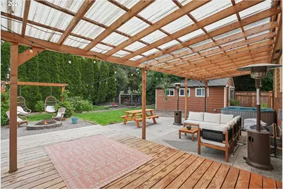 10247 N Smith St, Portland, OR 97203 - Photo 29