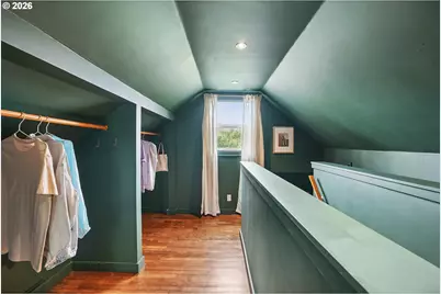 10247 N Smith St, Portland, OR 97203 - Photo 23