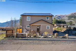 210 S Detroit Rd, Detroit, OR 97342 - Photo 3