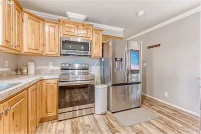 4264 SE 122nd Ave #13, Portland, OR 97236 - Photo 15