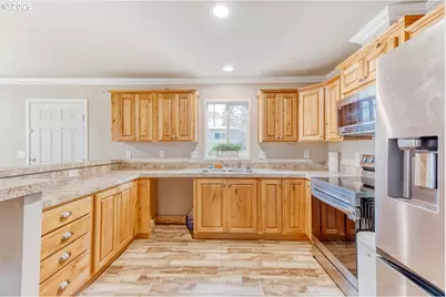 4264 SE 122nd Ave #13, Portland, OR 97236 - Photo 13