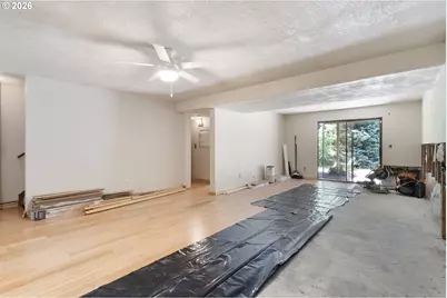 6930 SE 122nd Ave, Portland, OR 97236 - Photo 17