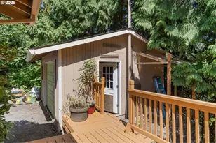 6930 SE 122nd Ave, Portland, OR 97236 - Photo 25