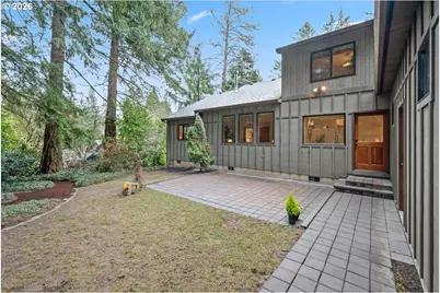 8835 SW Washington Dr, Portland, OR 97223 - Photo 33