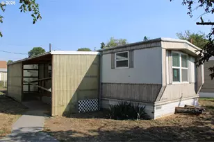 514 SW 13th St, Pendleton, OR 97801 - Photo 1