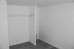 514 SW 13th St, Pendleton, OR 97801 - Photo 13