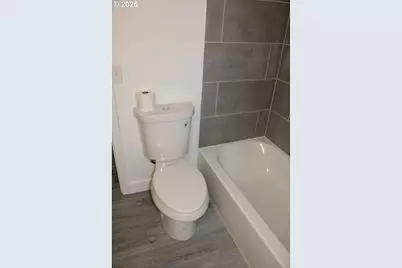 514 SW 13th St, Pendleton, OR 97801 - Photo 11