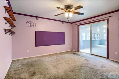 4039 NE Meadow Ln, Hillsboro, OR 97124 - Photo 11