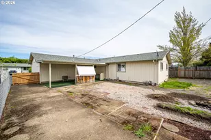 2365 L St, Springfield, OR 97477 - Photo 15