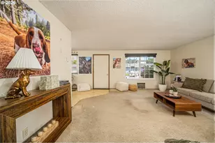 2365 L St, Springfield, OR 97477 - Photo 5
