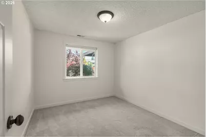 305 NE 12th St, Battle Ground, WA 98604 - Photo 17