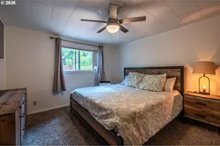 49838 McKenzie Hwy, Vida, OR 97488 - Photo 21