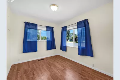 125 SW Cedar Ave, Warrenton, OR 97146 - Photo 19