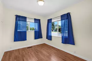 125 SW Cedar Ave, Warrenton, OR 97146 - Photo 19