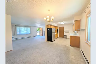 2404 Century Loop, La Grande, OR 97850 - Photo 5