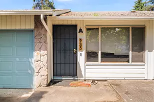 933 SE Rene Ave, Gresham, OR 97080 - Photo 15