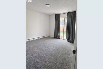 933 SE Rene Ave, Gresham, OR 97080 - Photo 27