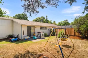 933 SE Rene Ave, Gresham, OR 97080 - Photo 7
