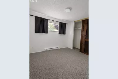 933 SE Rene Ave, Gresham, OR 97080 - Photo 33